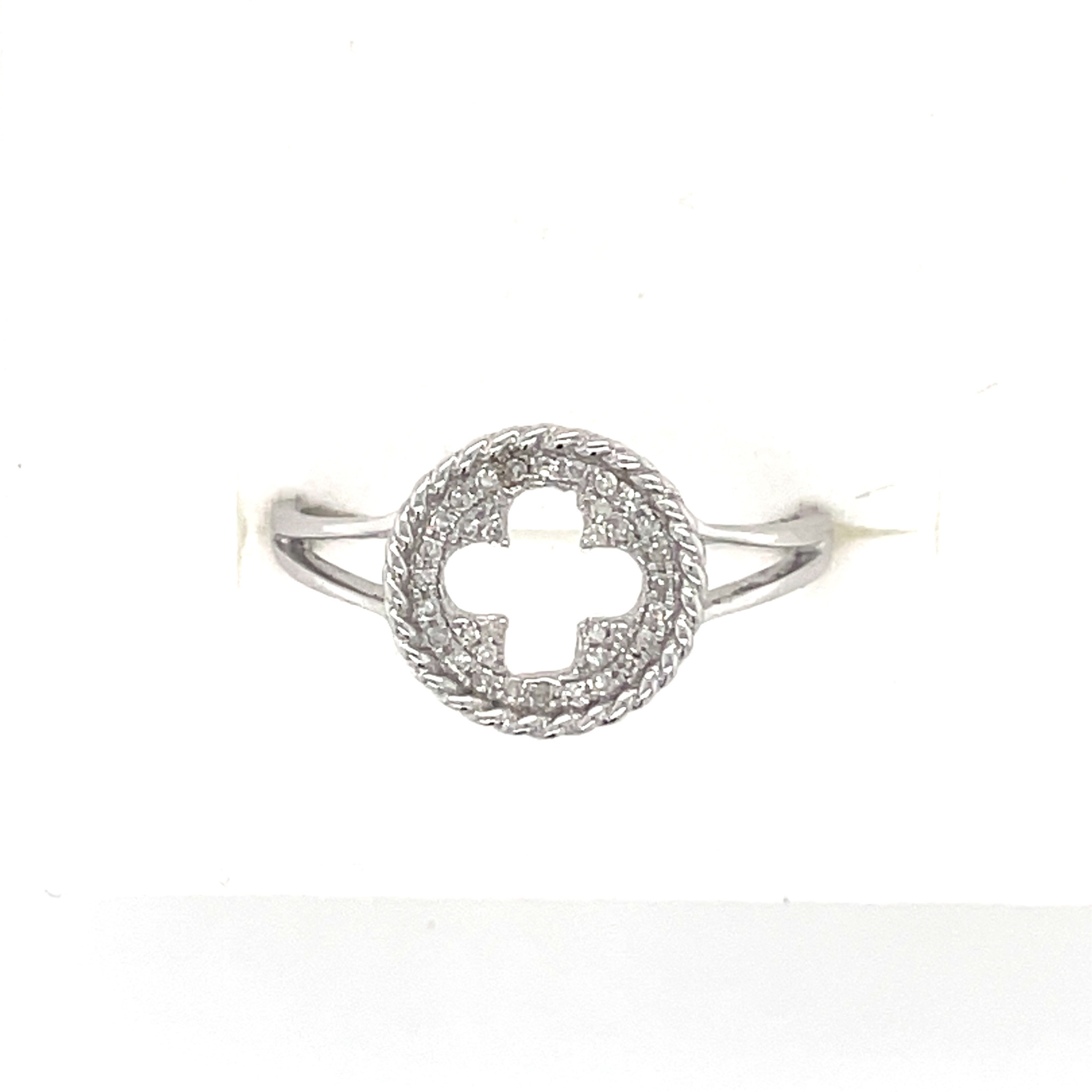 40835 14K WHITE GOLD DIAMOND PAVE FLORAL CUTOUT RING