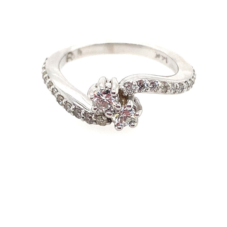 40504 14K WHITE GOLD  .60CT DIAMOND SWIRL RING