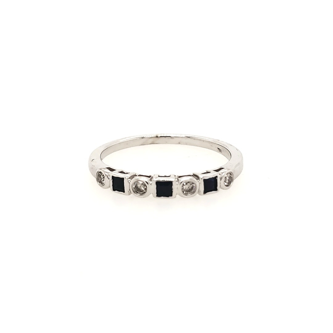 40023 14K WHITE GOLD SAPPHIRE AND DIAMOND BEZEL SETTING RING