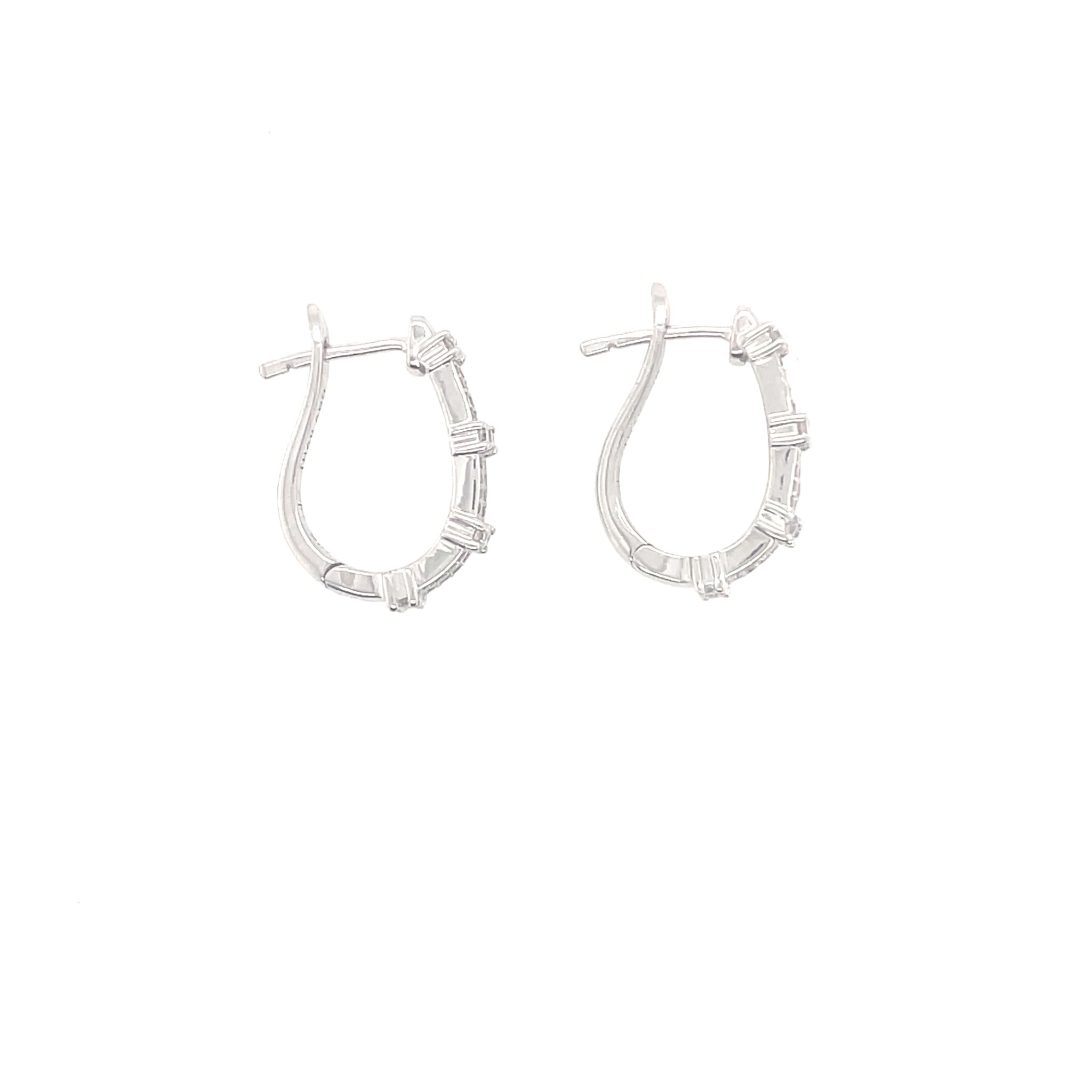 33040 10K WHITE GOLD .50TCW DIAMOND DOUBLE ROW HUGGIES