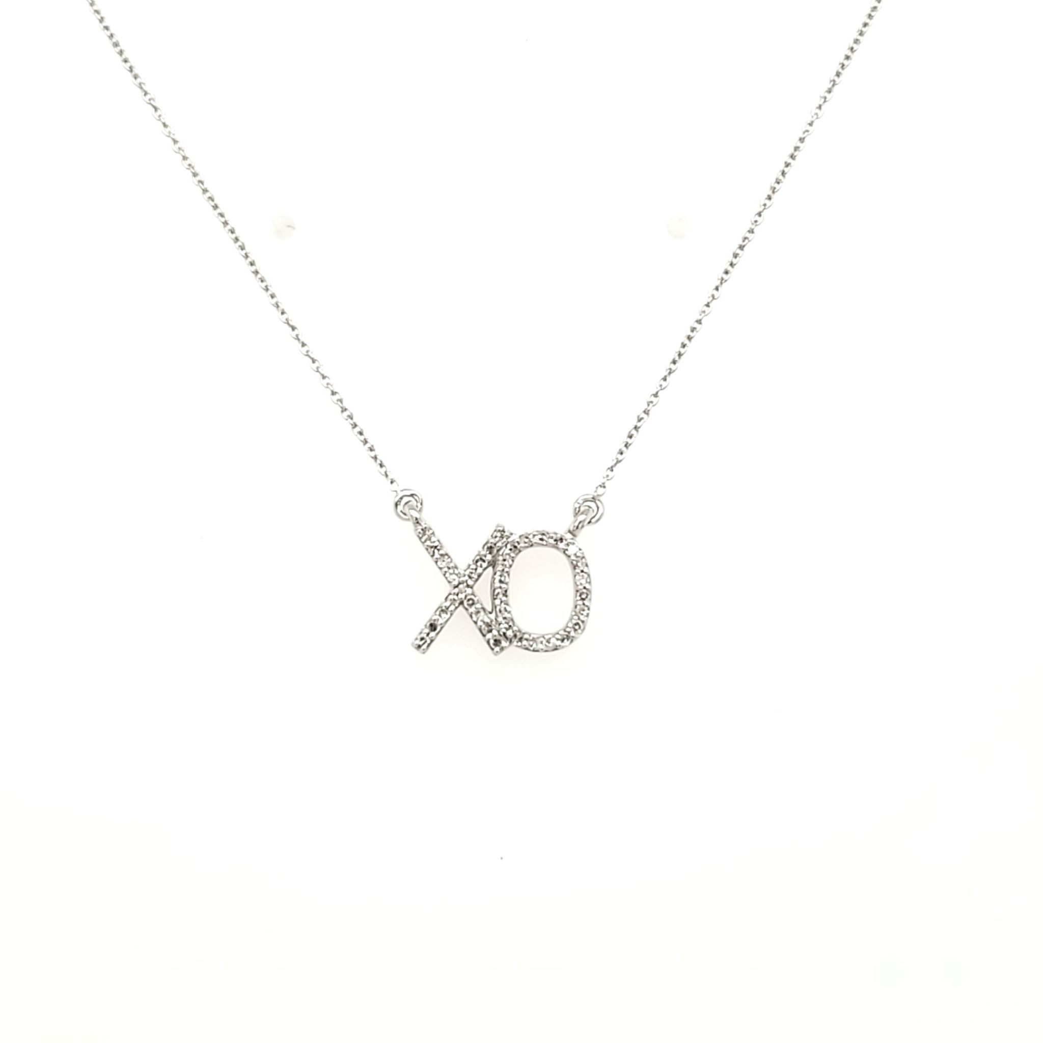 70076 14K WHITE GOLD XO .11TCW DIAMOND PENDANT SET