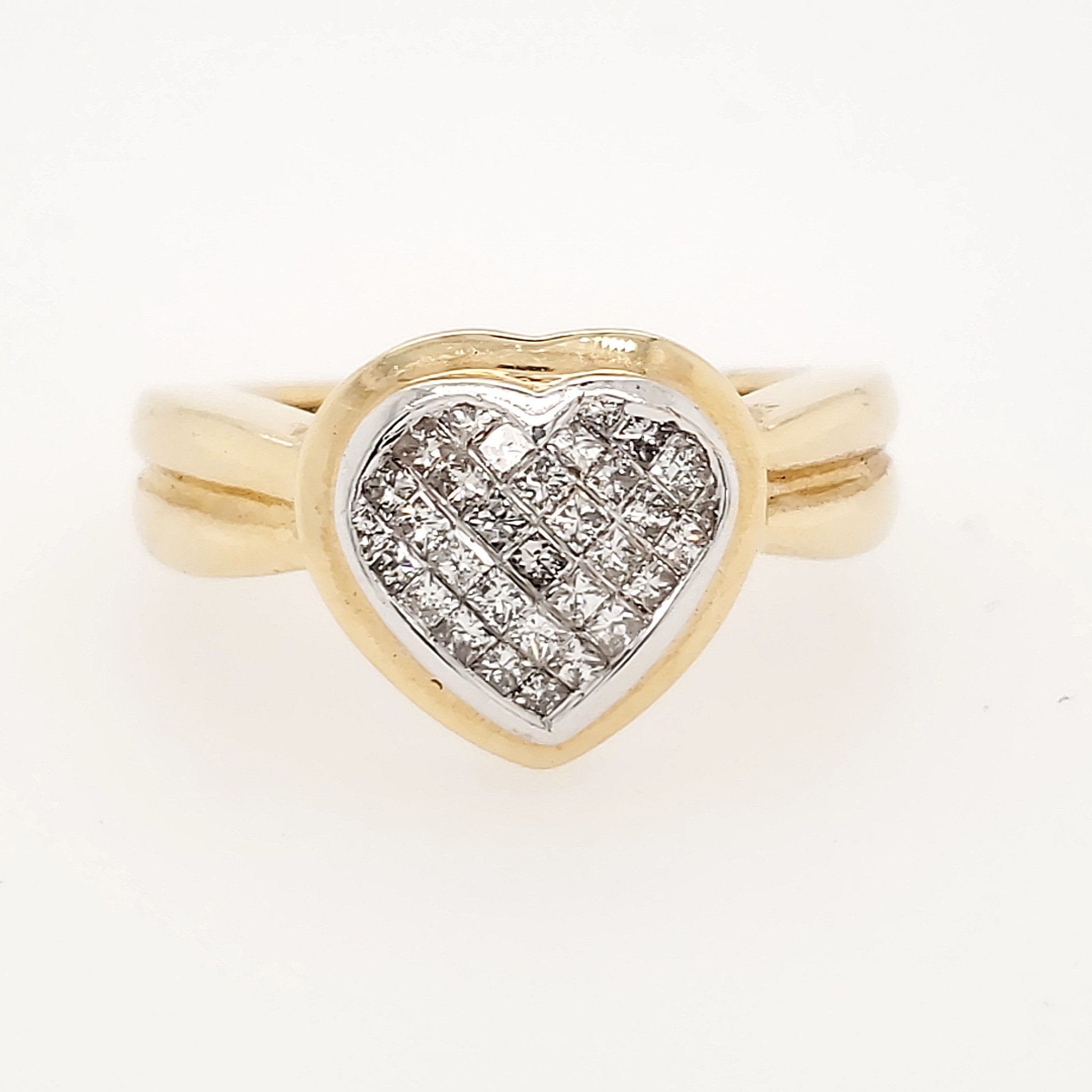 40719 14K. YELLOW GOLD .60CT PRINCESS CUT DIAMOND HEART RING