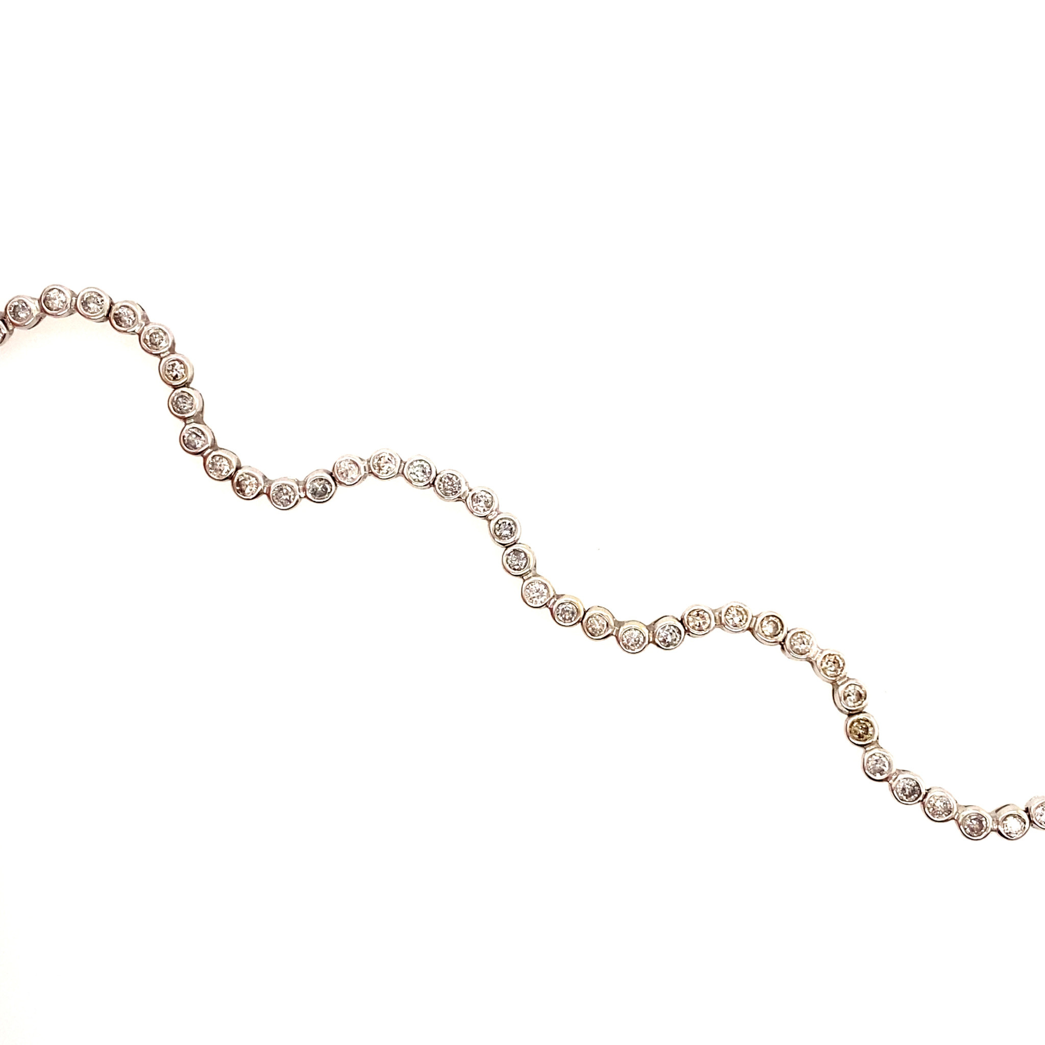 25078 14K WHITE GOLD 2.52CT DIAMOND WAVEBRACELET