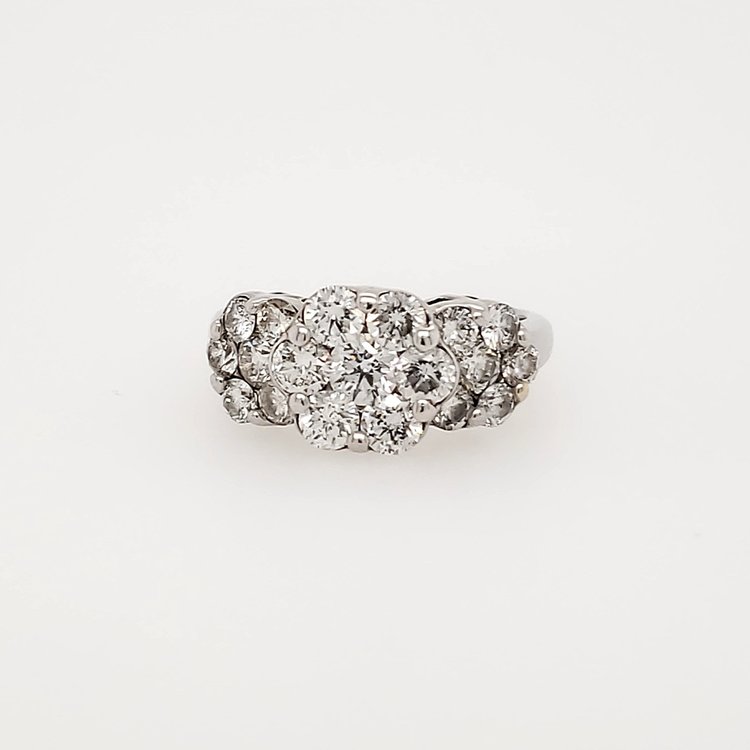40884 14K WHITE GOLD 1.6CT DIAMOND FLOWER  CLUSTER COCKTAIL RING