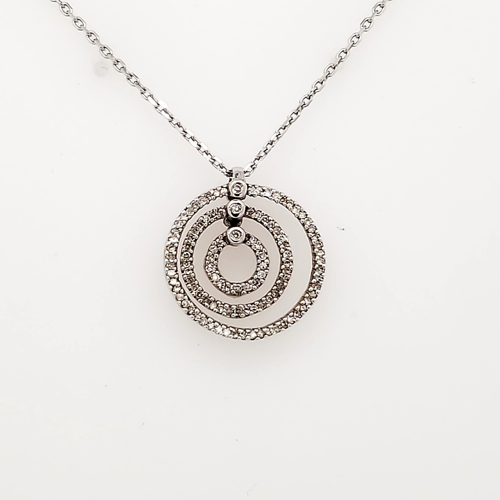 71040 14K WHITE GOLD MULITPLE ROW DIAMOND CIRCLE PENDANT