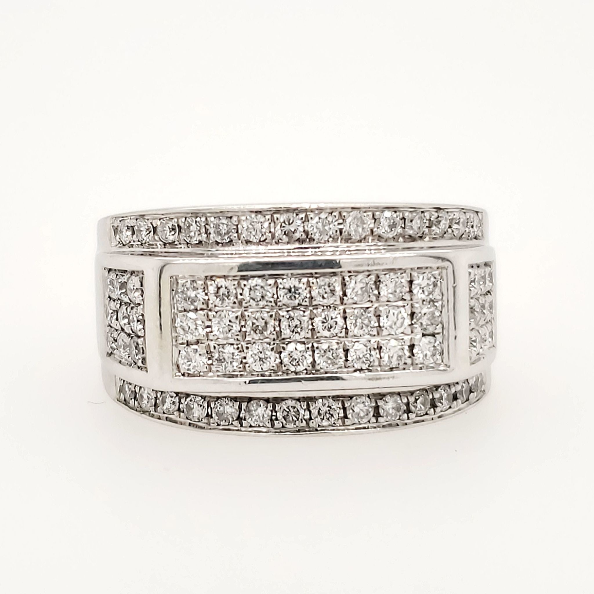 45037 10K WHITE GOLD .75CT DIAMOND 3D-RAISED CENTER MENS RING