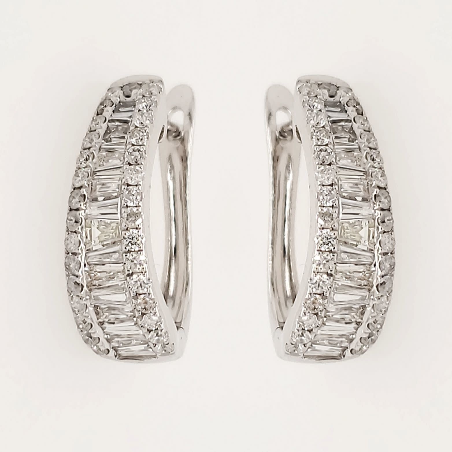 30381 14K WHITE GOLD 1.90CT DIAMOND BAGUETTE CHANNEL SET ROUND DIAMOND EDGES EUROPEAN LOCK EARRINGS