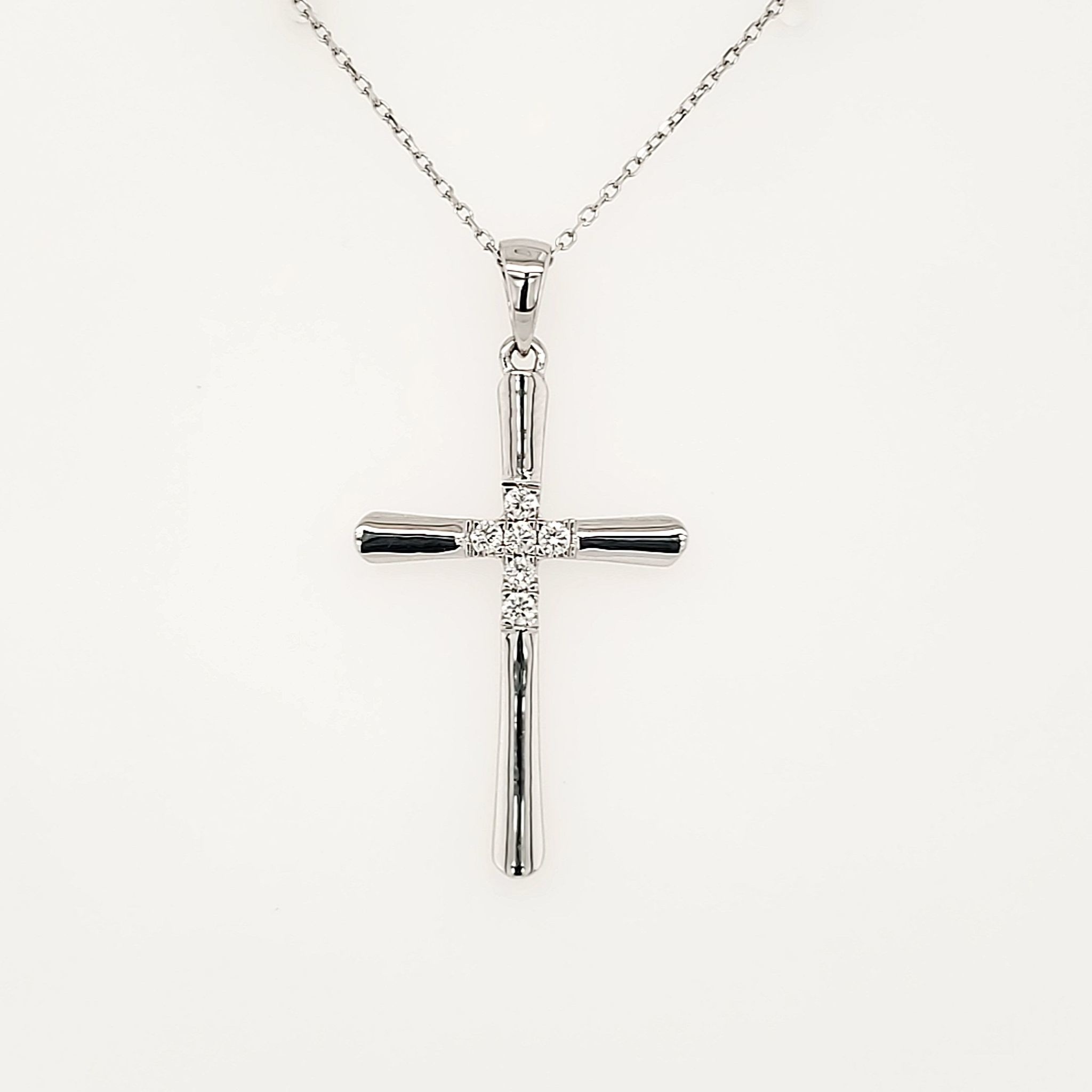 75014 14K WHITE GOLD .11CTW DIAMOND HIGH POLISH CROSS