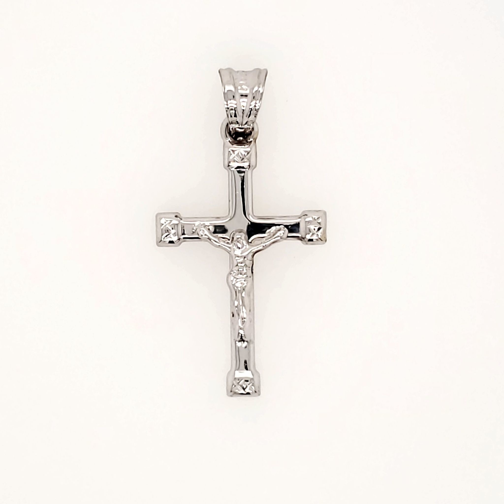77069 14K WHITE GOLD FLAT BOXED EDGES DIAMOND CUT CRUCIFIX