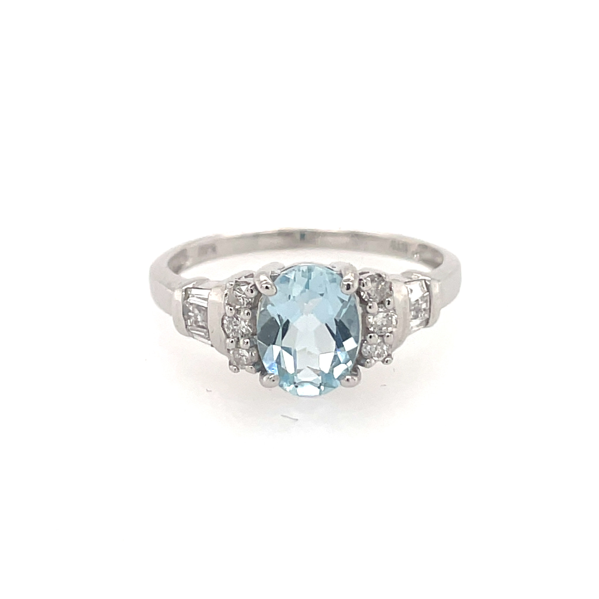 40728 14K. WHITE GOLD .35CT DIAMOND/ AQUAMARINE OVAL RING