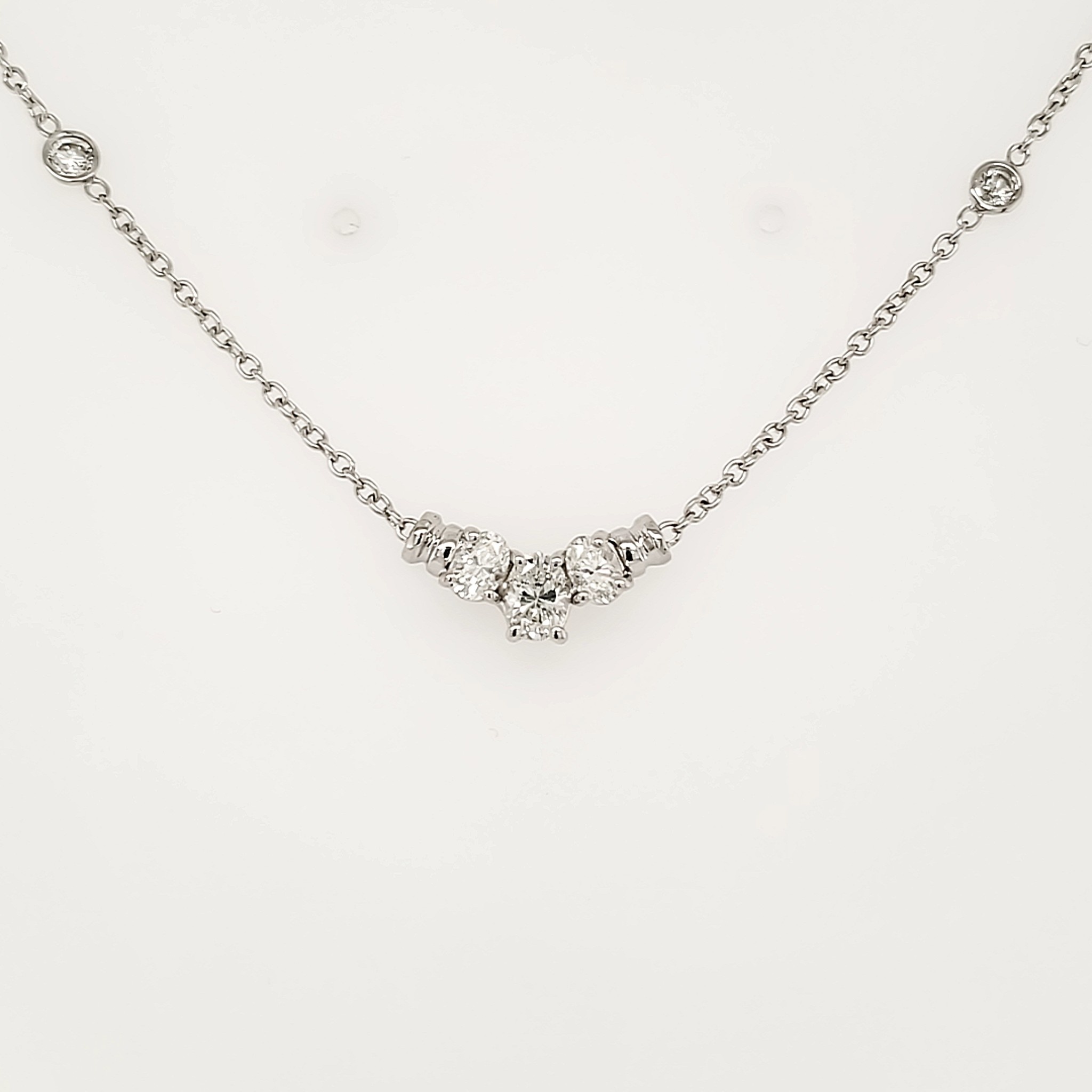 60043 14K WHITE GOLD 1CT DIAMOND 3 OVAL SHAPE WITH DIAMOND BY THE YARD CHAIN NECKLACE