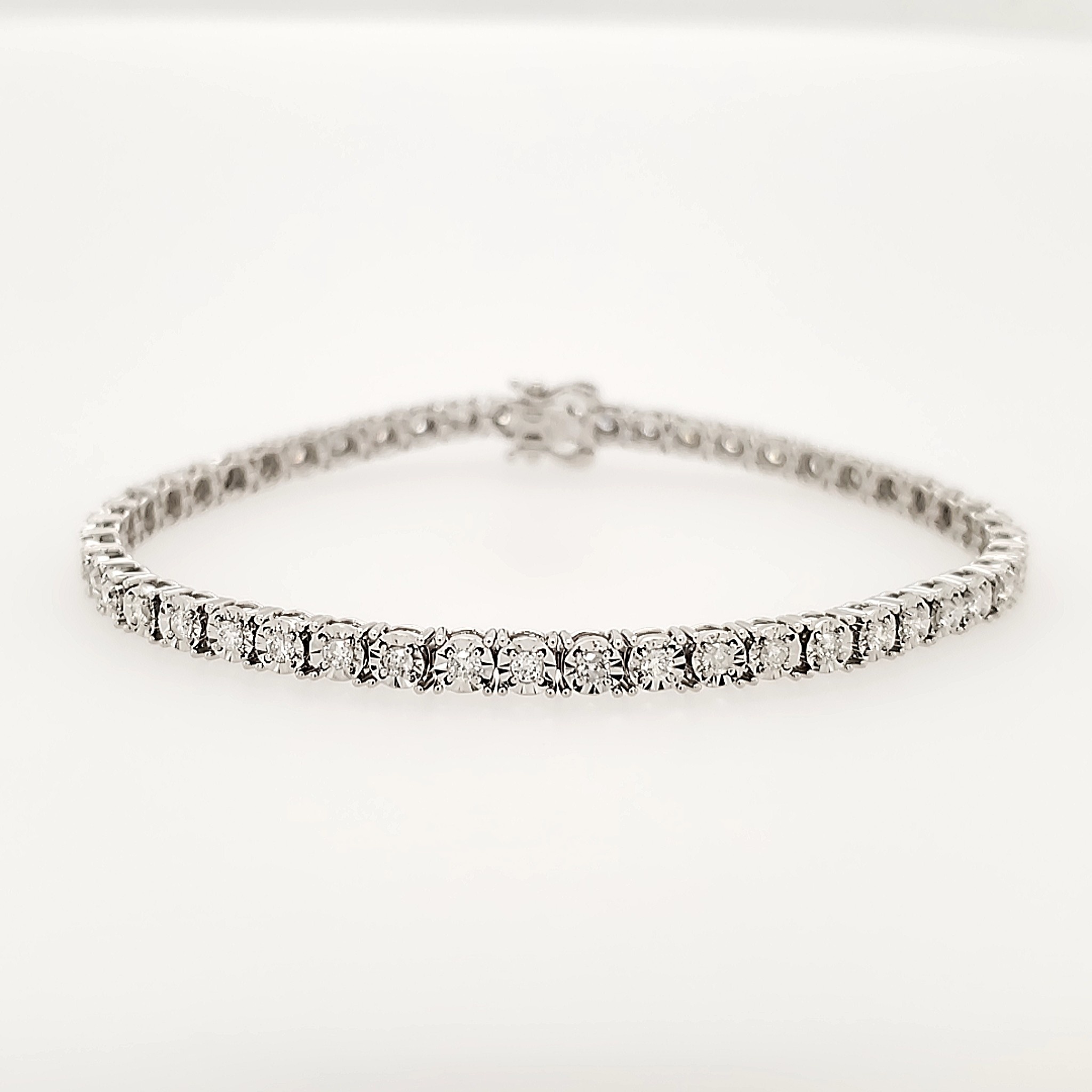 20106 14K WHITE GOLD 2.55 CT DIAMOND TENNIS BRACELET