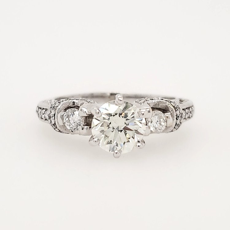 475205 18K WHITE GOLD 1.02 CT ROUND DIAMOND CENTER WITH MILGRAIN ANTIQUE DESIGN ENGAGEMENT RING