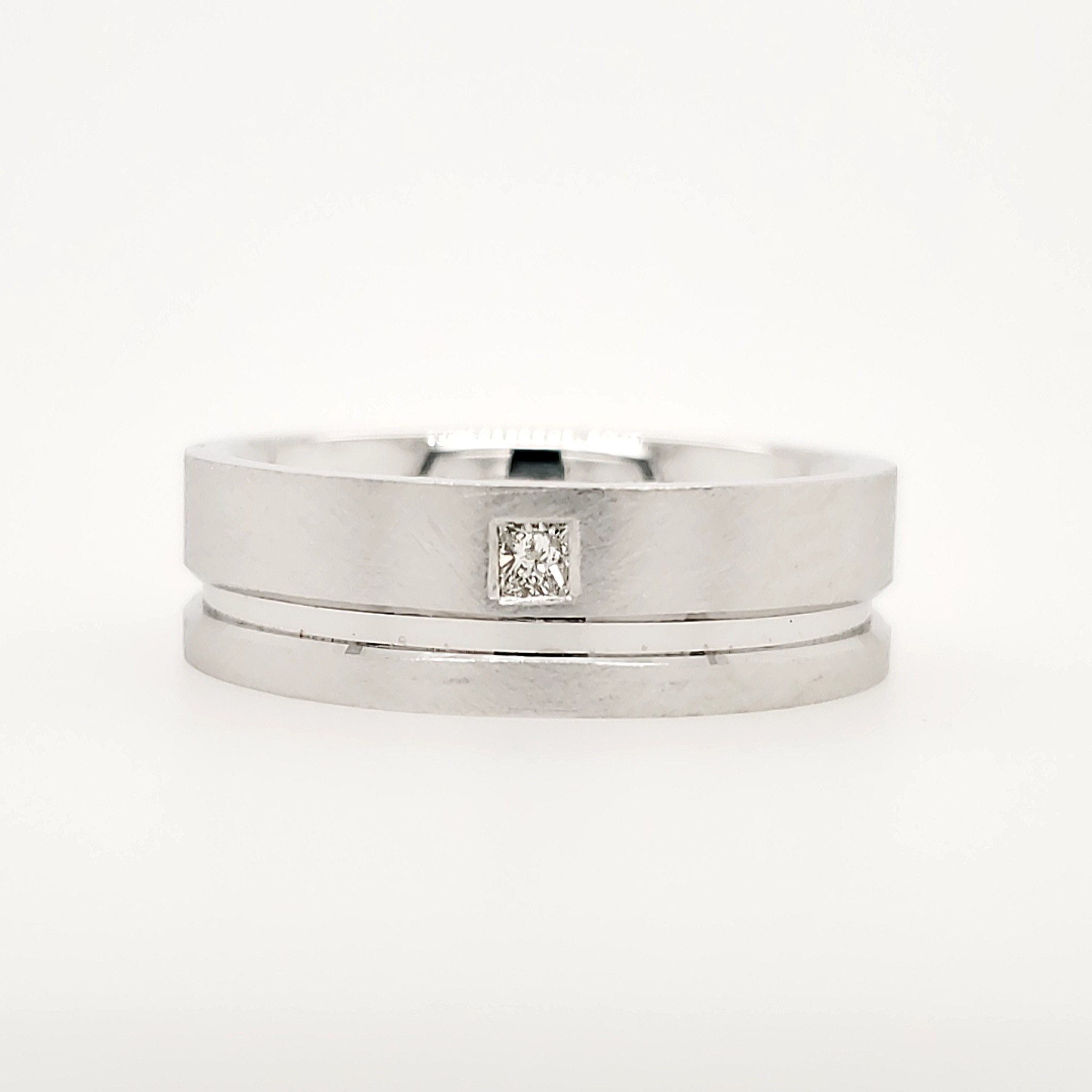 47524 14K 7MM WHITE GOLD .05CT PRINCESS CUT DIAMOND / SATIN FINISH WITH INDENTED HIGH POLISHED LINE (SIZE 10)BAND