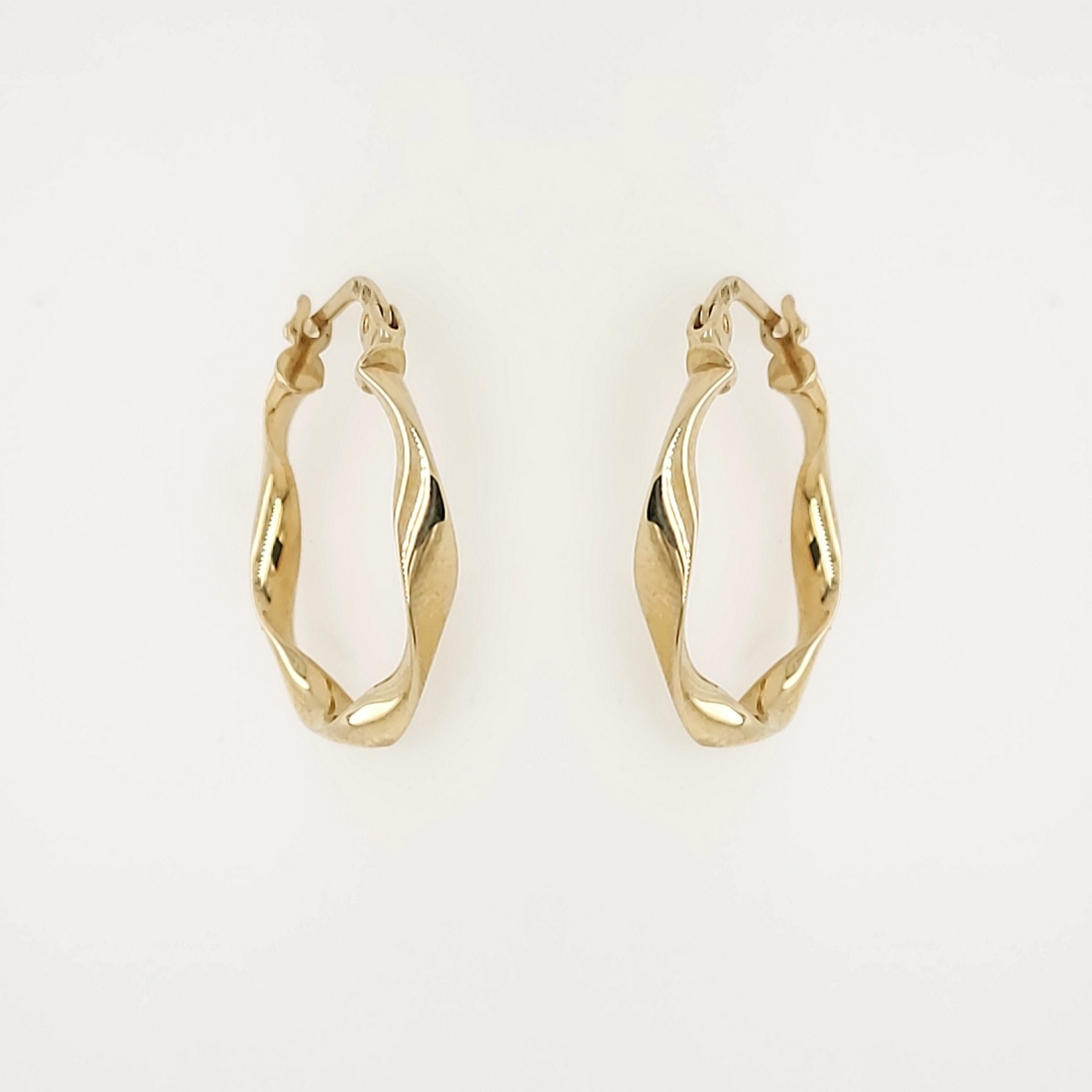 30533 14K YELLOW GOLD 1" TWISTED HIGH POLISH