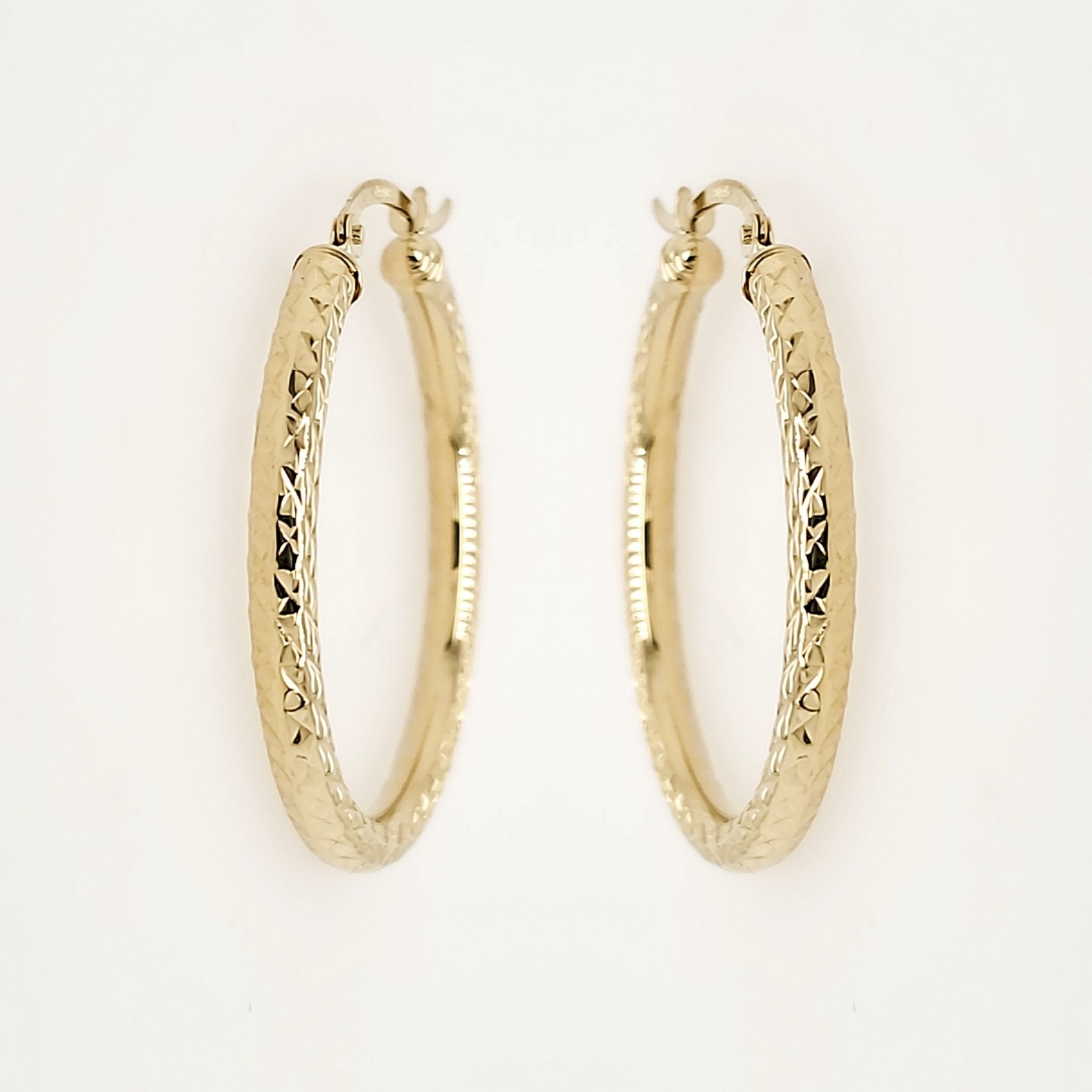 30550 14K YELLOW GOLD 0.75" 3MM HAMMERED DESIGN SMALL HOOPS 30550 14K YELLOW GOLD 0.75" 3MM HAMMERED DESIGN SMALL HOOPS