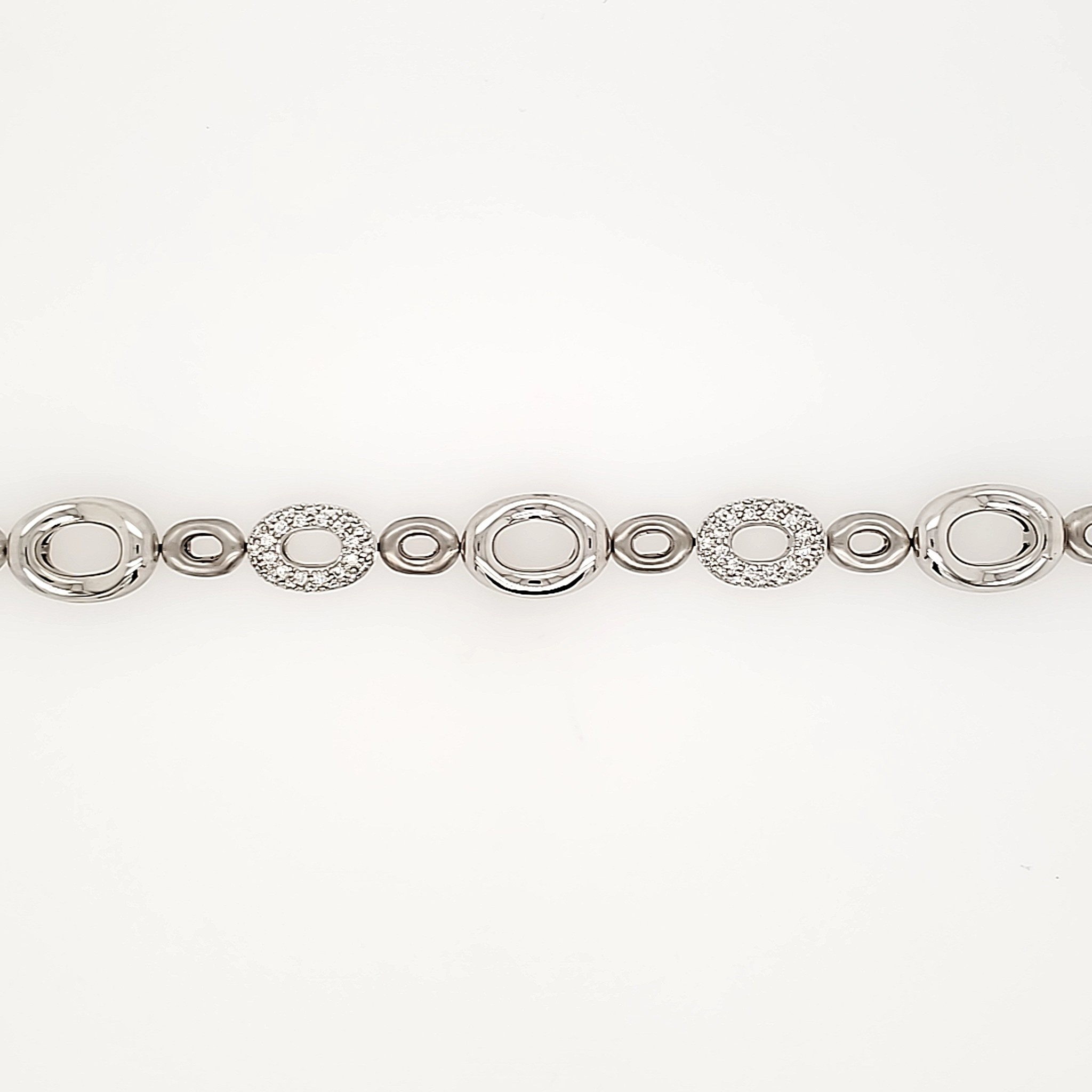 20487 14K WHITE GOLD DIAMOND AND HIGH POLISH AND SATIN FINISH OPEN OVAL LINK BRACELET