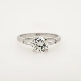 477691 Platinum 1ct Diamond Engagement Ring with Baguettes on each side