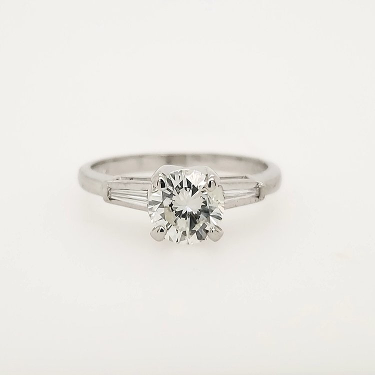 477691 Platinum 1ct Diamond Engagement Ring with Baguettes on each side