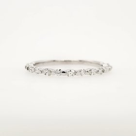 475083 14K WHITE GOLD .40CTW DIAMOND MARQUISE AND ROUND SHARED PRONG RING