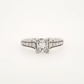 475098 18K WHITE GOLD .74CT G/H SI1 PRINCESS CUT DIAMOND .24CT SETTING ENGAGEMENT RING