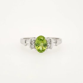 40173 14K WHITE GOLD .30CTW DIAMOND OVAL PERIDOT RING