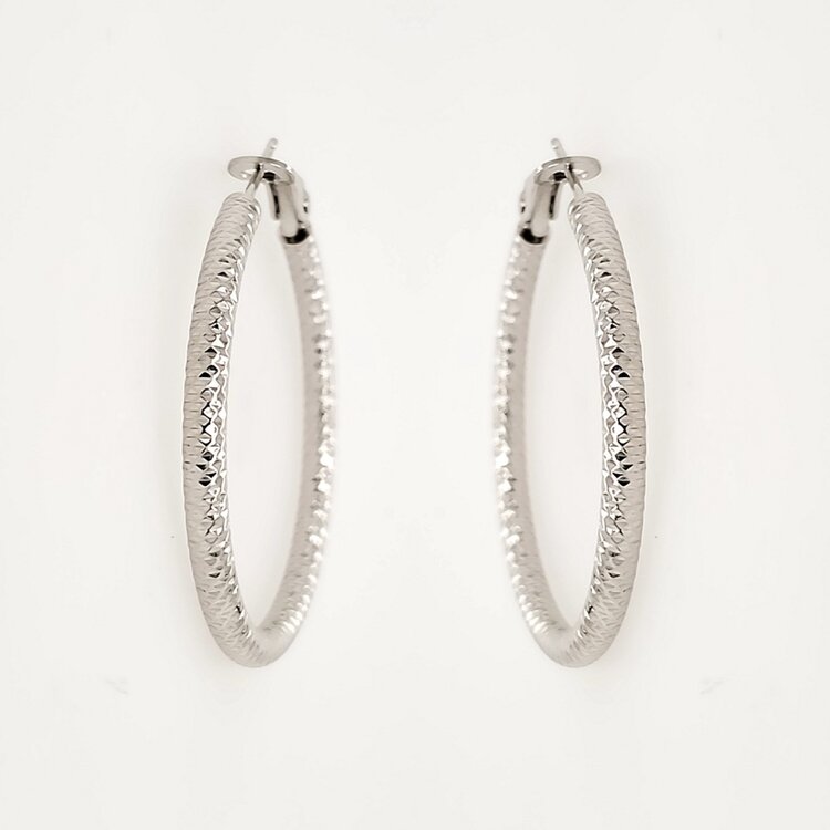 30959 14K WHITE GOLD 1.50" 3MM DIAMOND CUT FLIP BACK HOOPS