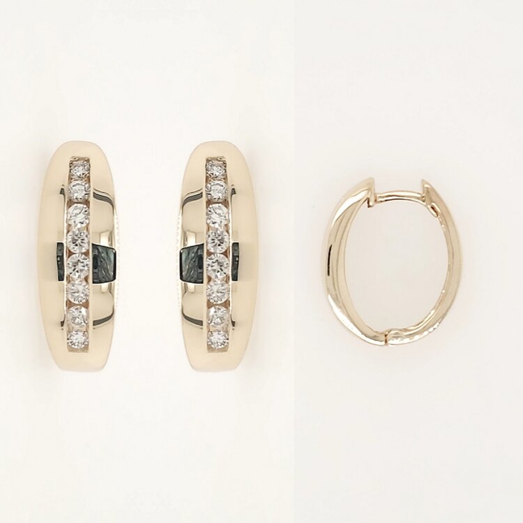 31181 14K YELLOW GOLD .60CTW DIAMOND 0.80" THICK CHANEL SET OVAL SMALL HOOPS