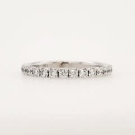 475222 18K WHITE GOLD .31CTW DIAMOND SHARED PRONG WEDDING BAND