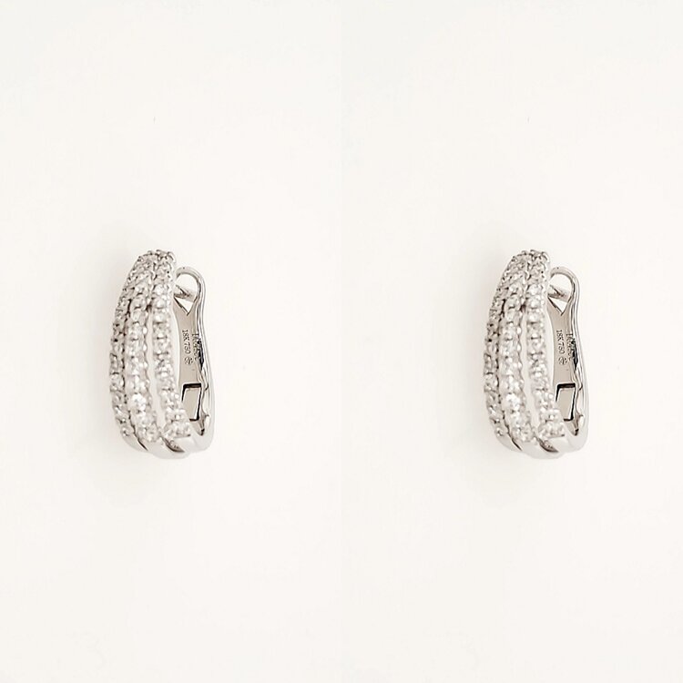 31193 18K WHITE GOLD 0.65"  .49CTW DIAMOND 3 ROW  OVAL HOOPS