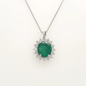 70653 14K WHITE GOLD .50CTW DIAMOND HALO OVAL EMERALD PENDANT NECKLACE
