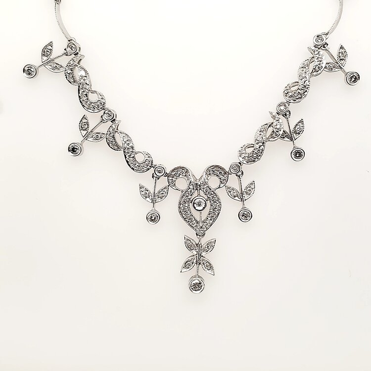 60130 18K WHITE GOLD 1CTW DIAMOND MILGRAIN DETAILS EXQUISITE VINTAGE  FLORAL NECKPIECE