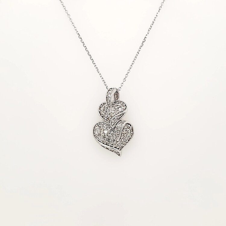 70661 14K WHITE GOLD .50CTW DIAMOND TWO HEARTS PENDANT NECKLACE