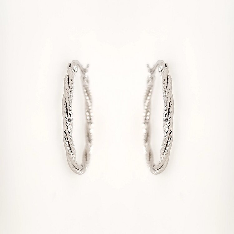 31304 14K WHITE GOLD 1" 1.80MM DIAMOD CUT TWISTED DESIGN HOOPS