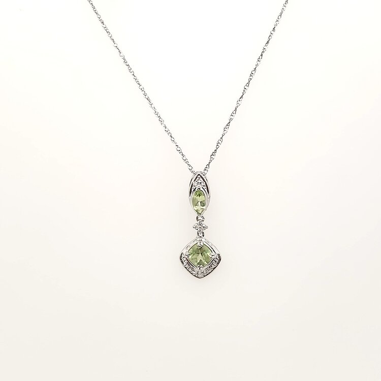 70666 10K WHITE GOLD .04CTW DIAMOND MARQUISE SHAPE CUSHION CUT PERIDOT DROP PENDANT NECKLACE