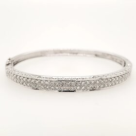 20620 14K WHITE GOLD 3 CT DIAMOND PAVE SET BANGLE BRACELET