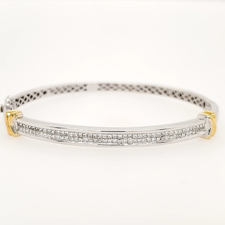 20425 14K TWO TONE 1CTW DIAMOND PRINCESS CUT INVISIBLE SET BANGLE BRACELET
