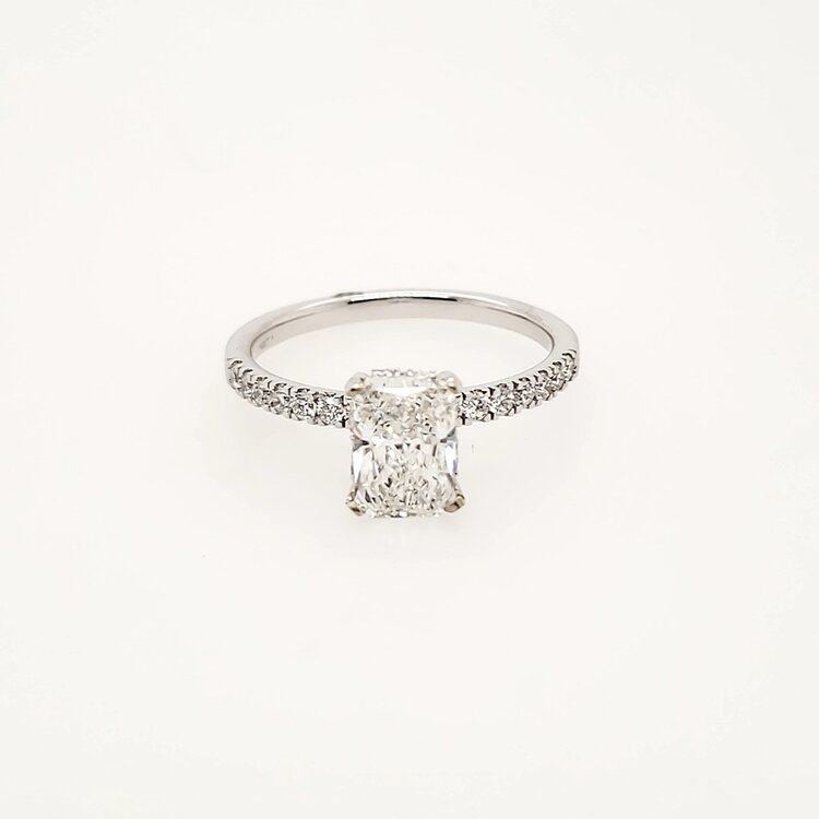 475263 14K WHITE GOLD 1.14CT E COLOR VVS CENTER RADIANT LAB GROWN DIAMOND .33CT DIAMOND HIDDEN HALO ENGAGEMENT RING