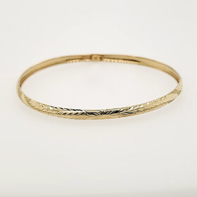 20446 14K YELLOW GOLD SATIN FINISH DIAMOND CUT LEAVES DESIGN BANGLE BRACELET