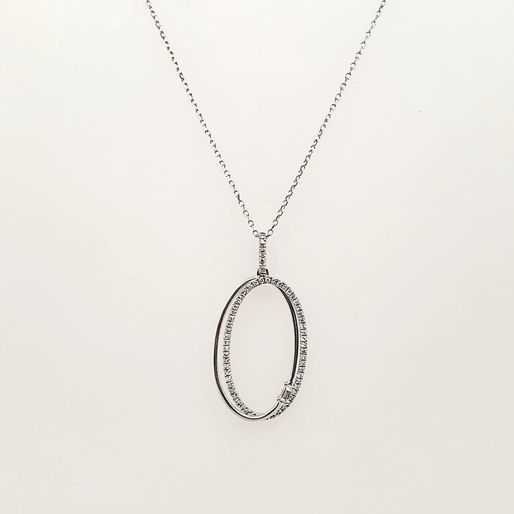 70706 14K WHITE GOLD .30CTW DIAMOND DOUBLE OVAL BAGUETTE DIAMOND ACCENT PENDANT NECKLACE