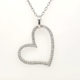 70716 18K WHITE GOLD 2CTW DIAMOND FANCY LARGE HEART PENDANT WITH 14K TEXTURED ROLO CHAIN NECKLACE