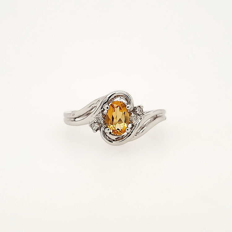 40412 10K WHITE GOLD OVAL CITRINE WITH DIAMOND ACCENTS LADIES RING