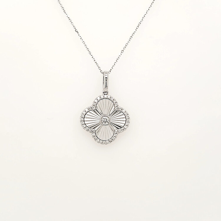 70727 14K WHITE GOLD .18CTW  DIAMOND STARBURST CLOVER PENDANT NECKLACE