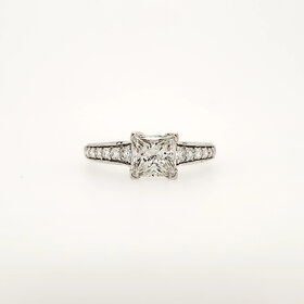475007 18K WHITE GOLD .92CT PRINCESS CUT ENHANCED  DIAMOND CENTER .24TCW DIAMONDSETTING  ENGAGEMENT RING