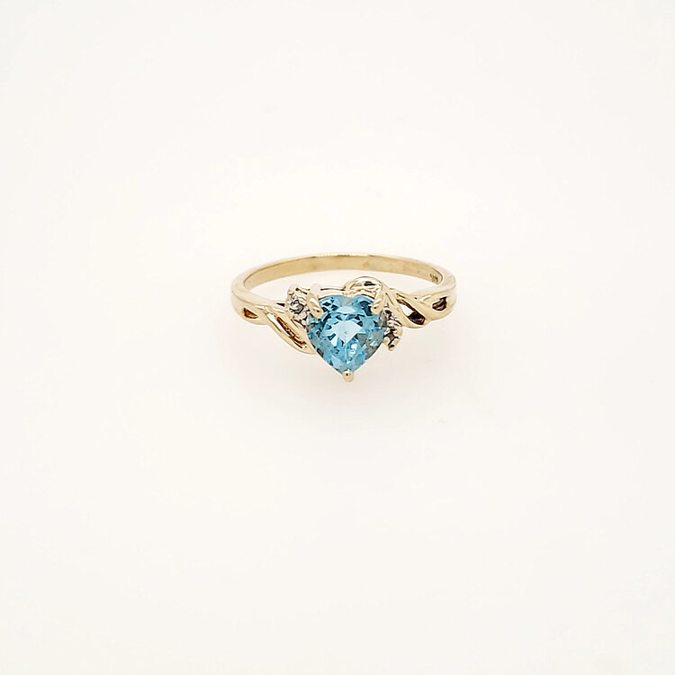 40449 10K YELLOW GOLD HEART SHAPE BLUE TOPAZ DIAMOND ACCENTS ON SIDES LADIES RING