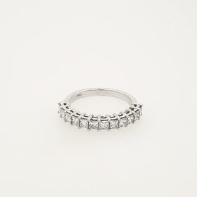 475291 18K WHITE GOLD .75CTW DIAMOND PRINCESS CUT WEDDING BAND