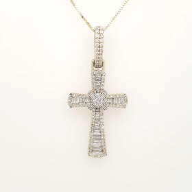 75078 14K YELLOW GOLD .80CTW DIAMOND BAGUETTE AND ROUND CROSSOVER CENTER DIAMONDS ON BALE FANCY CROSS PENDANT NECKLACE