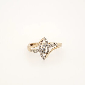 40469 10K YELLOW GOLD .25CTW DIAMOND FASHION LADIES RING