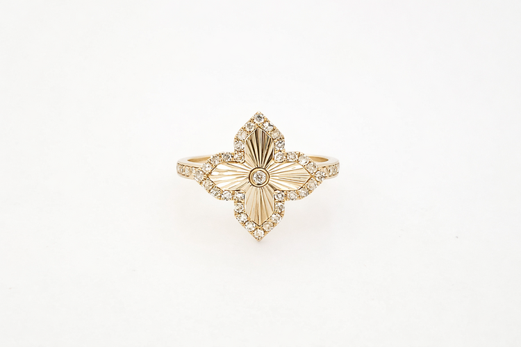 40485 10K YELLOW GOLD .38CTW DIAMOND FANCY CLOVER DIAMOND CUT LADIES  RING