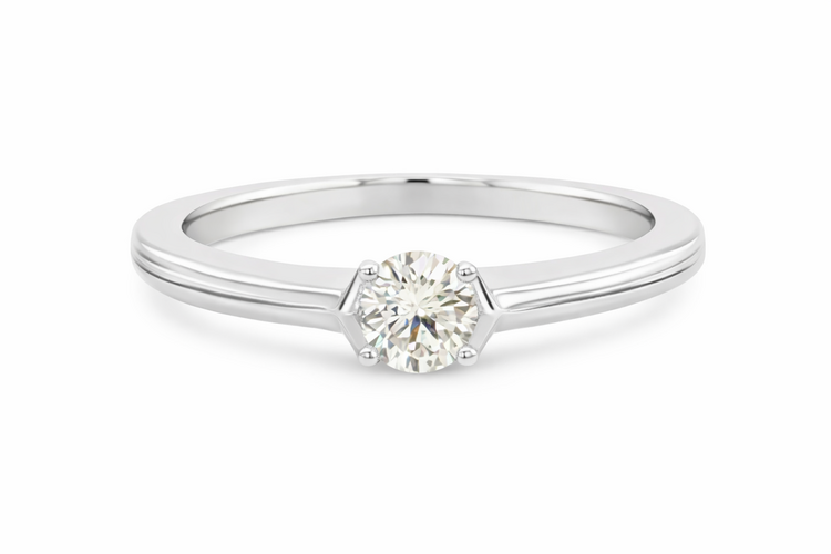 475478 18K WHITE GOLD .40CT DIAMOND SOLITAIRE RING